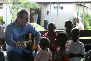 Richard Moore with Tanzanian children suffering from cancer
