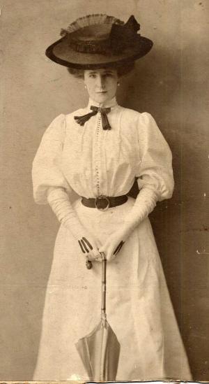 Eleanor Glyn (Photo: Wellington Country Museum and Archives)